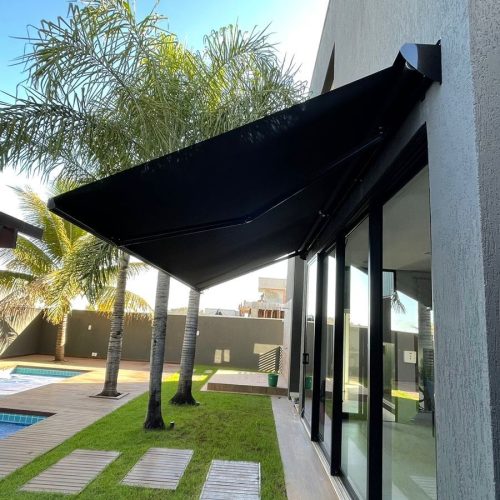 Toldo Articulado sob medida em Goiânia - Casa Branca